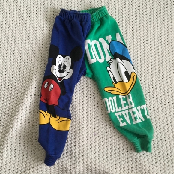 ZABA MICK AND DONALD BLUE AND GREEN SWEAT OUTFIT, SIZE 18-24 MONTHS - Picture 5 of 8